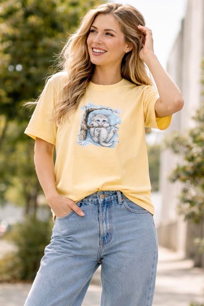Kat shirt Taylor Swift Opalite, Kleding | Dames, T-shirts, Maat 38/40 (M), Geel, Ophalen of Verzenden, Zo goed als nieuw