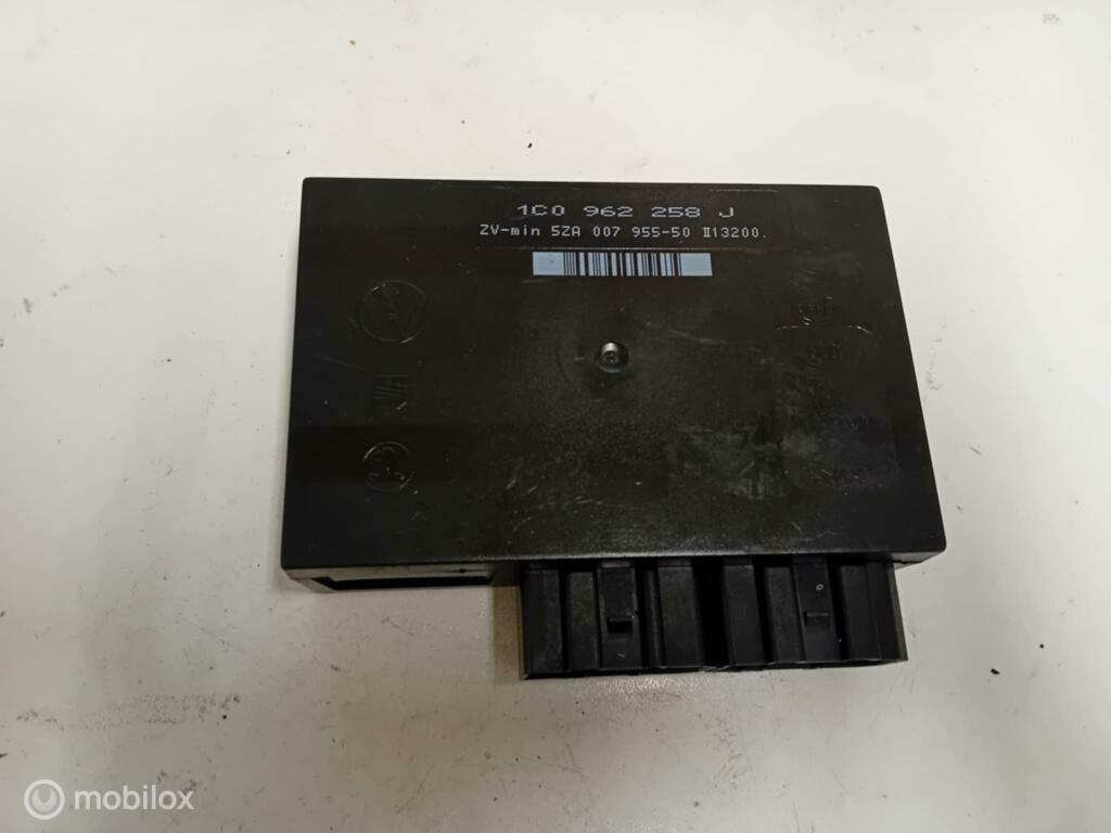 Comfortmodule Volkswagen Golf 4 1C0962258J, Auto-onderdelen, Gebruikt, Ophalen of Verzenden