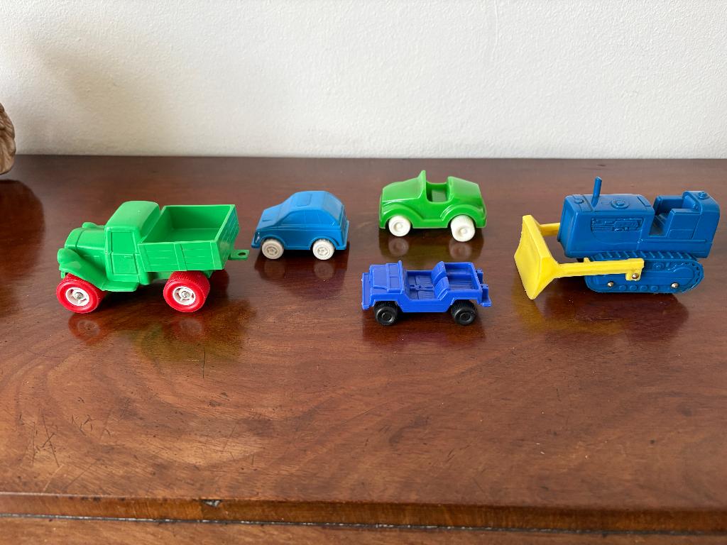 4 bijzondere  vintage auto’s Viking Spindler Tomte LKE, Hobby en Vrije tijd, Modelauto's | Overige schalen, Zo goed als nieuw