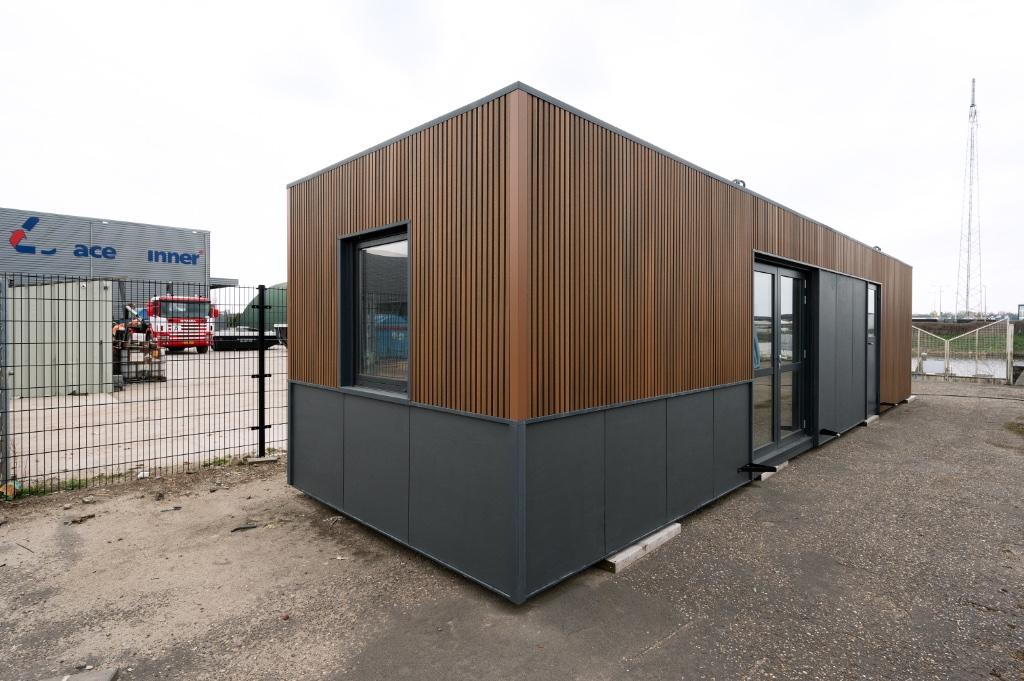 Te huur NIEUWE en ruime woonunit van 36 M2, Verzenden
