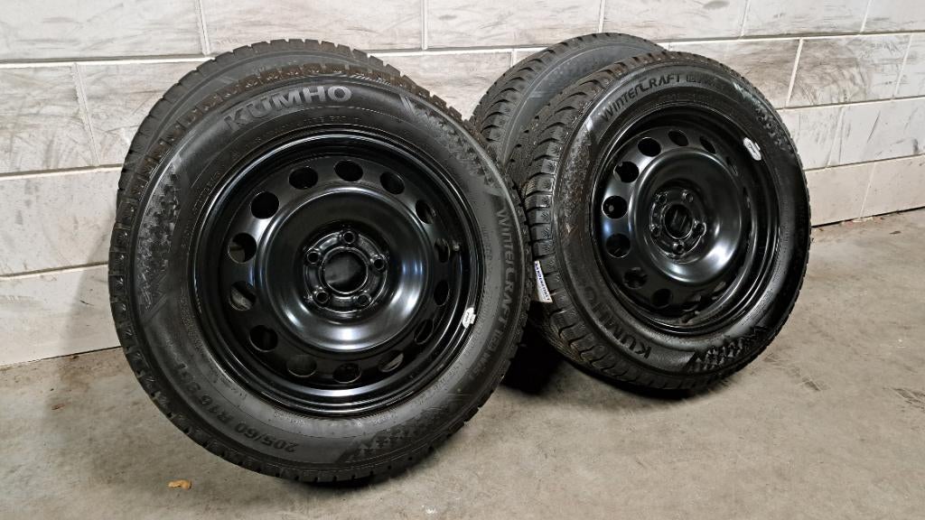 Winterbanden C4 Picasso Berlingo Partner Proace 205/60/16, 16 inch, Banden en Velgen, Bestelwagen, Gebruikt