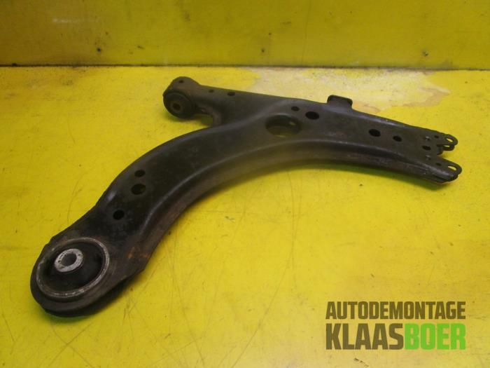 Draagarm links-voor van een Volkswagen Golf, Ophalen of Verzenden, 6 maanden garantie, Gebruikt, Volkswagen