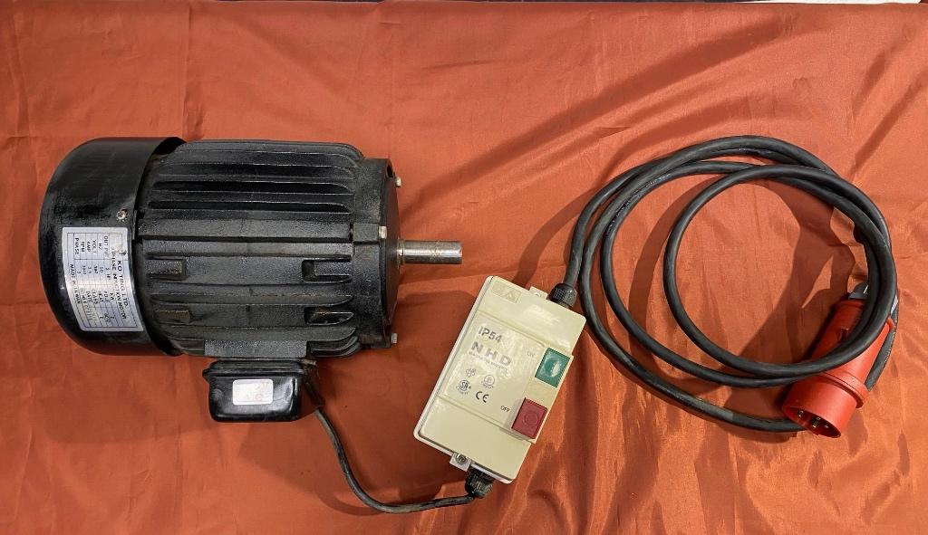 Electro motor 2 PK 380 volt met schakelunit 95,-, Ophalen, Gebruikt, Elektromotor, Minder dan 1400 rpm