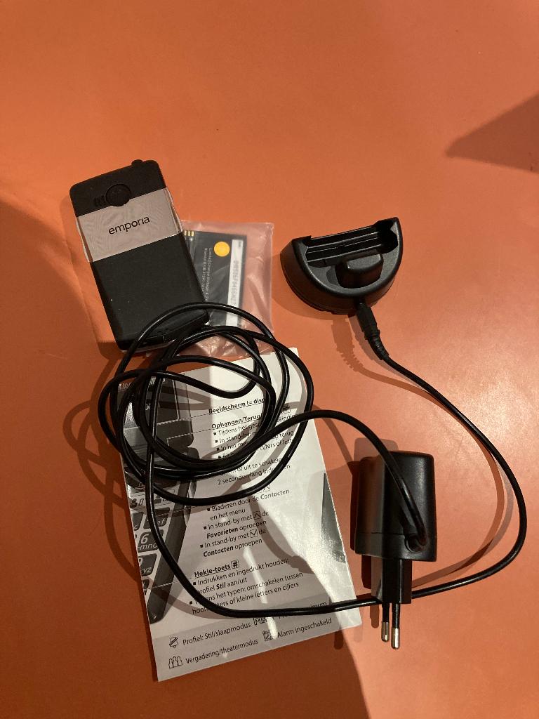 Emporia, Telecommunicatie, Mobiele telefoons | Overige merken, Ophalen of Verzenden, Niet werkend, 6 megapixel of meer