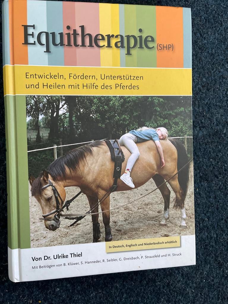 Dr. Ulrike Thiel - Equitherapie als nieuw, Ophalen of Verzenden, Zo goed als nieuw, Dr. Ulrike Thiel