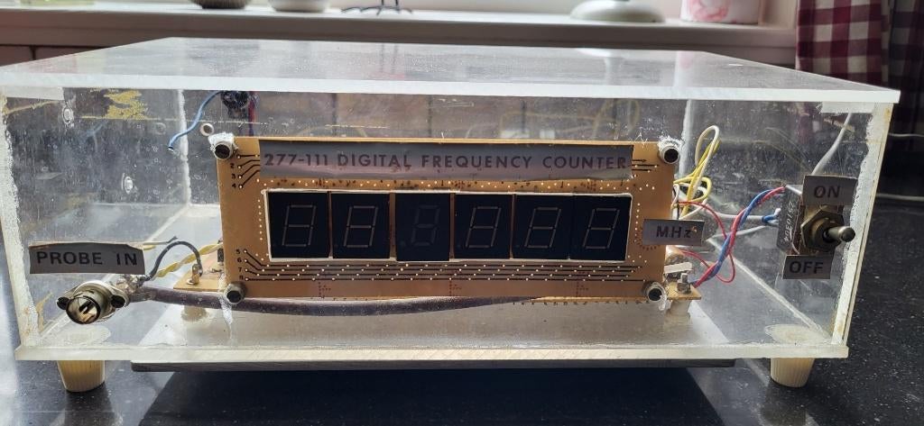 frequentie meter, Ophalen, Zo goed als nieuw