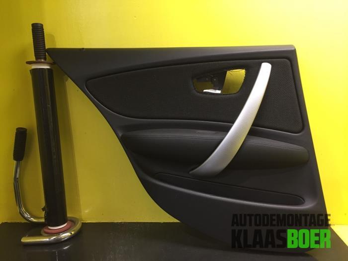 Portierbekleding 4Deurs links-achter van een BMW 1-Serie, Auto-onderdelen, Ophalen of Verzenden, 12 maanden garantie, Gebruikt