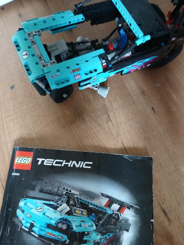 Lego Technic 42050 Race Truck, Ophalen of Verzenden, Zo goed als nieuw, Complete set, Lego