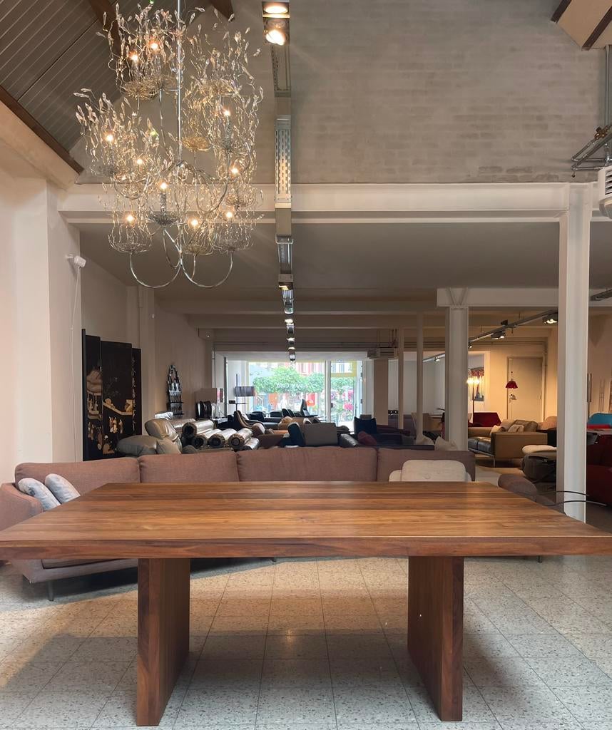 Eettafel Sapura massief noten (van der Donk), Huis en Inrichting, Tafels | Eettafels, Ophalen, 100 tot 150 cm, 200 cm of meer