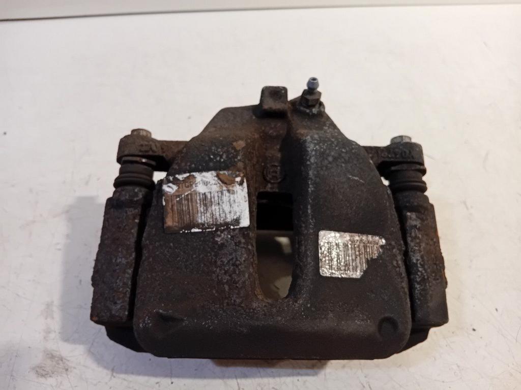 Remklauw links voor Peugeot 2008, Onderdelen@venauto.nl, Van der Ven Autorecycling B.V., Gebruikt, Ettenseweg 76, 4706 PB Roosendaal, The Netherlands