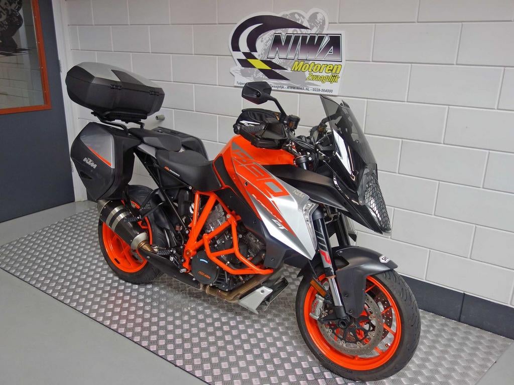 KTM 1290 SUPER DUKE GT (bj 2019), 2 cilinders, KTM, Motorrijbewijs A, Bedrijf