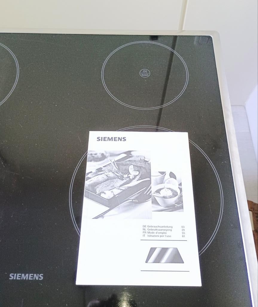 Siemens inbouw inductiekookplaat EH645QE11E/02 Type HMII40C, Witgoed en Apparatuur, Gebruikt, Verzenden, ., 4 kookzones