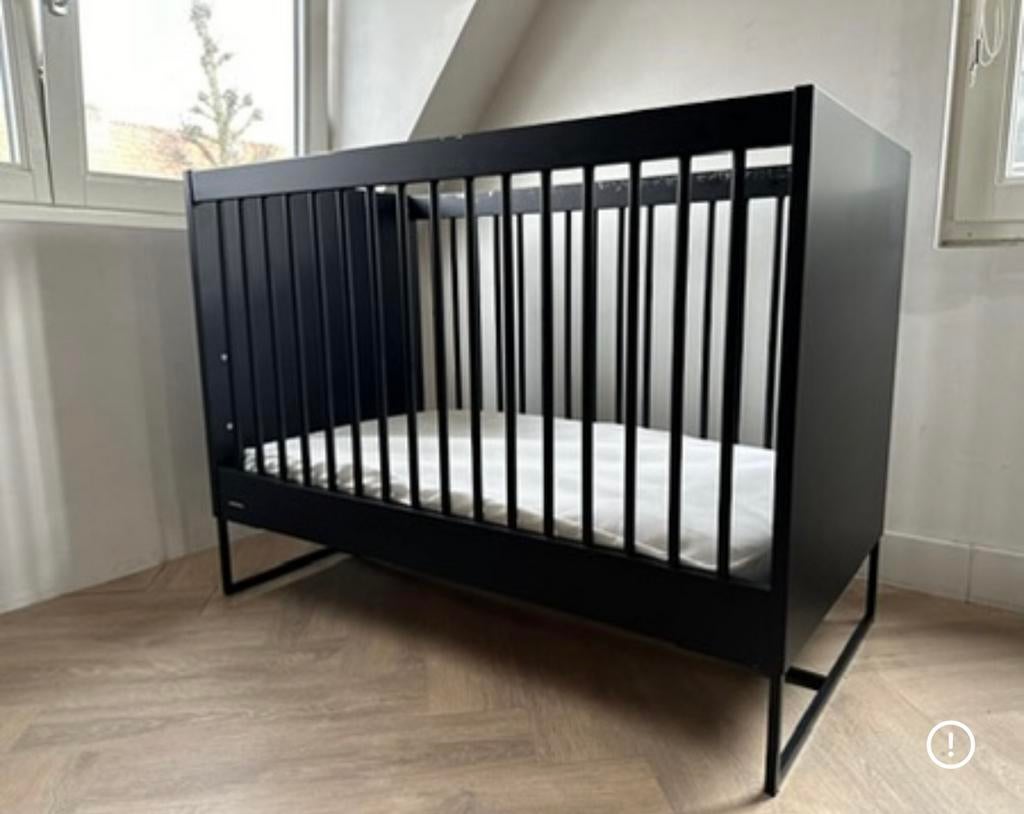 KIDSMILL MODULAR SERIE BABYBEDJE + COMMODE TE KOOP!, Ophalen, Zo goed als nieuw, Ledikant