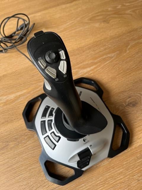 Logitech Joy-stick, Ophalen of Verzenden, Zo goed als nieuw, Logitech