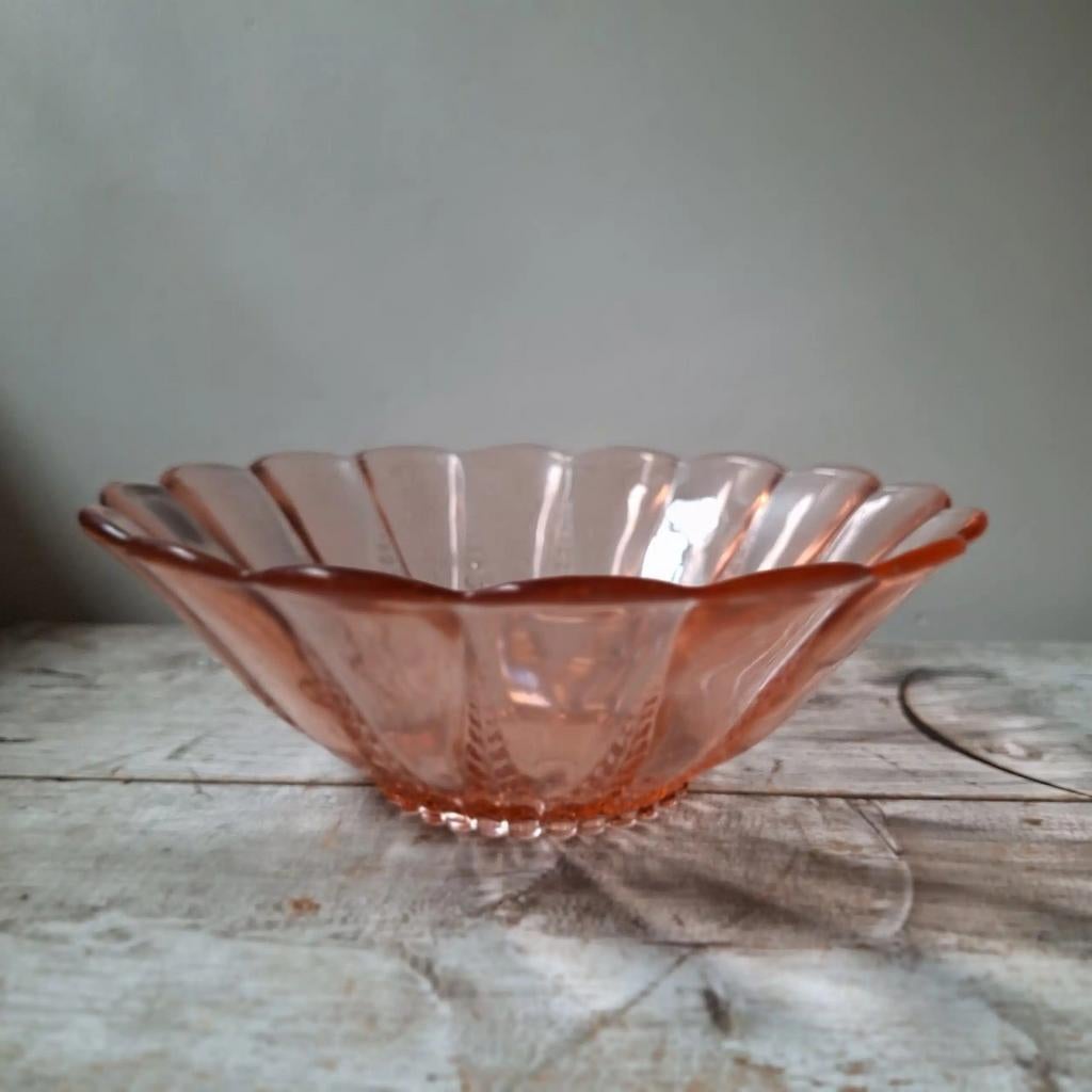 Vintage Roze Persglazen Schaal, Ophalen of Verzenden