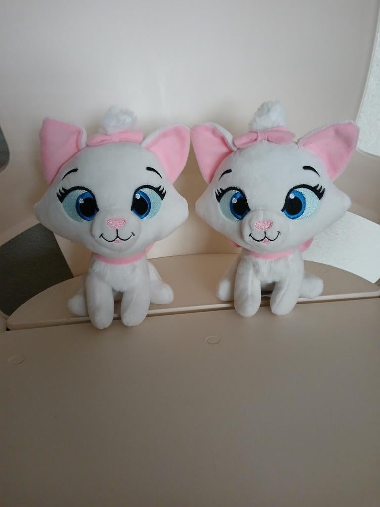 DISNEY KNUFFELS MARIE ARISTOKATTEN 2 STK, Ophalen of Verzenden, Zo goed als nieuw, Overige typen