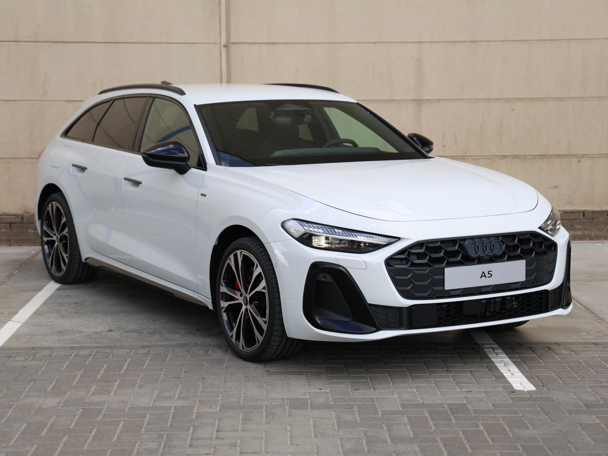 Audi A5 AVANT S edition e-hybrid 299 PK | Leder/Dynamica Spo, Auto's, Automaat, 4 cilinders, 1984 cc, 150 min