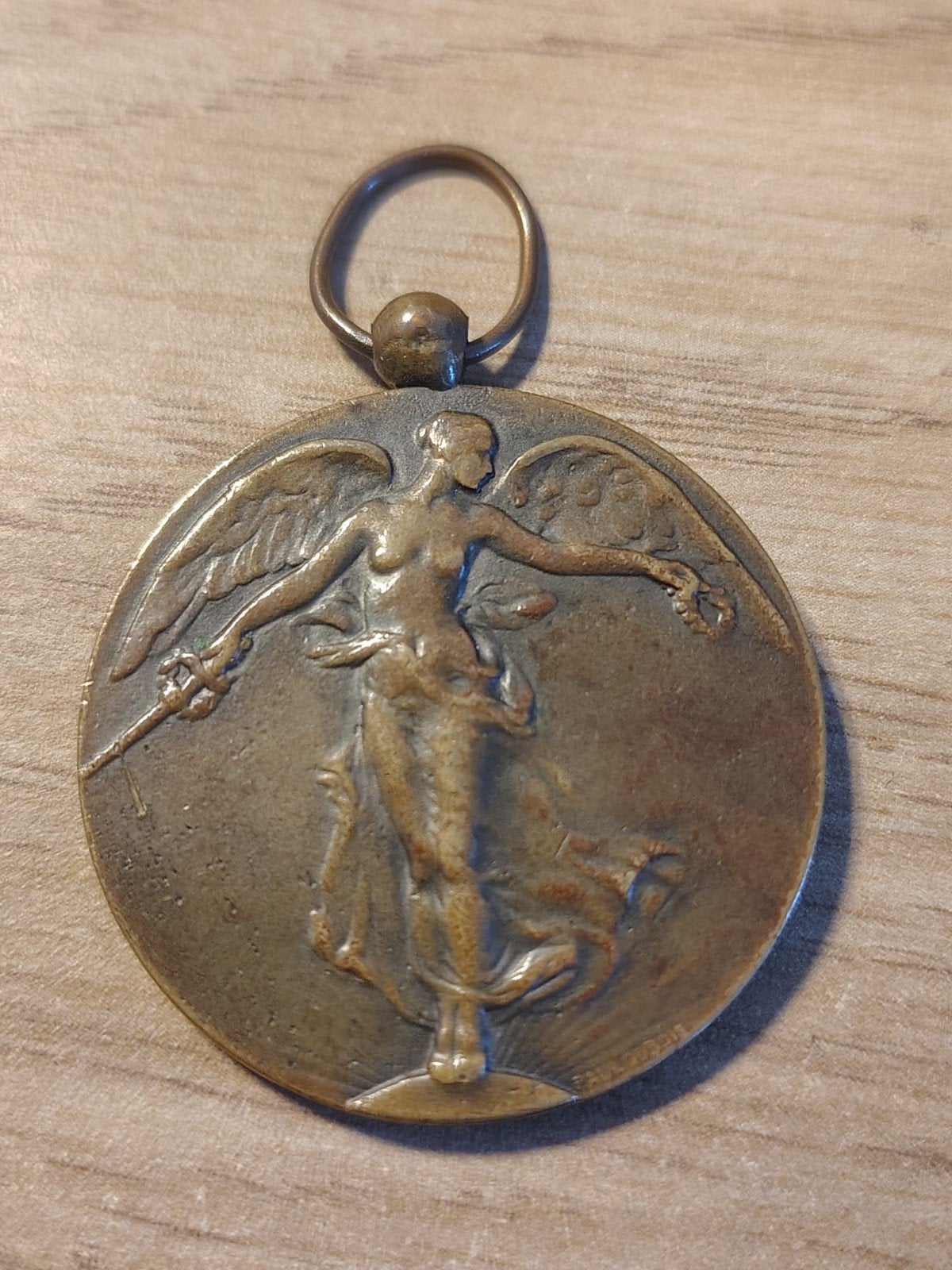 België overwinnings medaille 1914-1918, Postzegels en Munten, Penningen en Medailles, Ophalen of Verzenden, Overige materialen