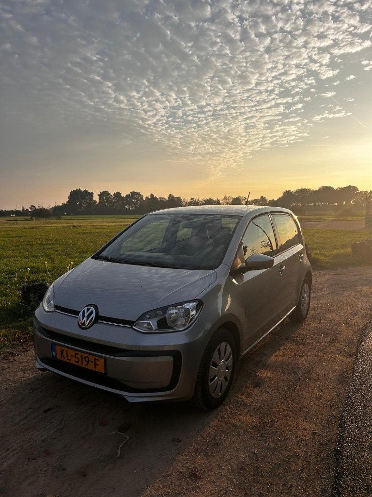 Volkswagen Move-up 2016 |APK tot Juli 2027 |Schakel |Grijs