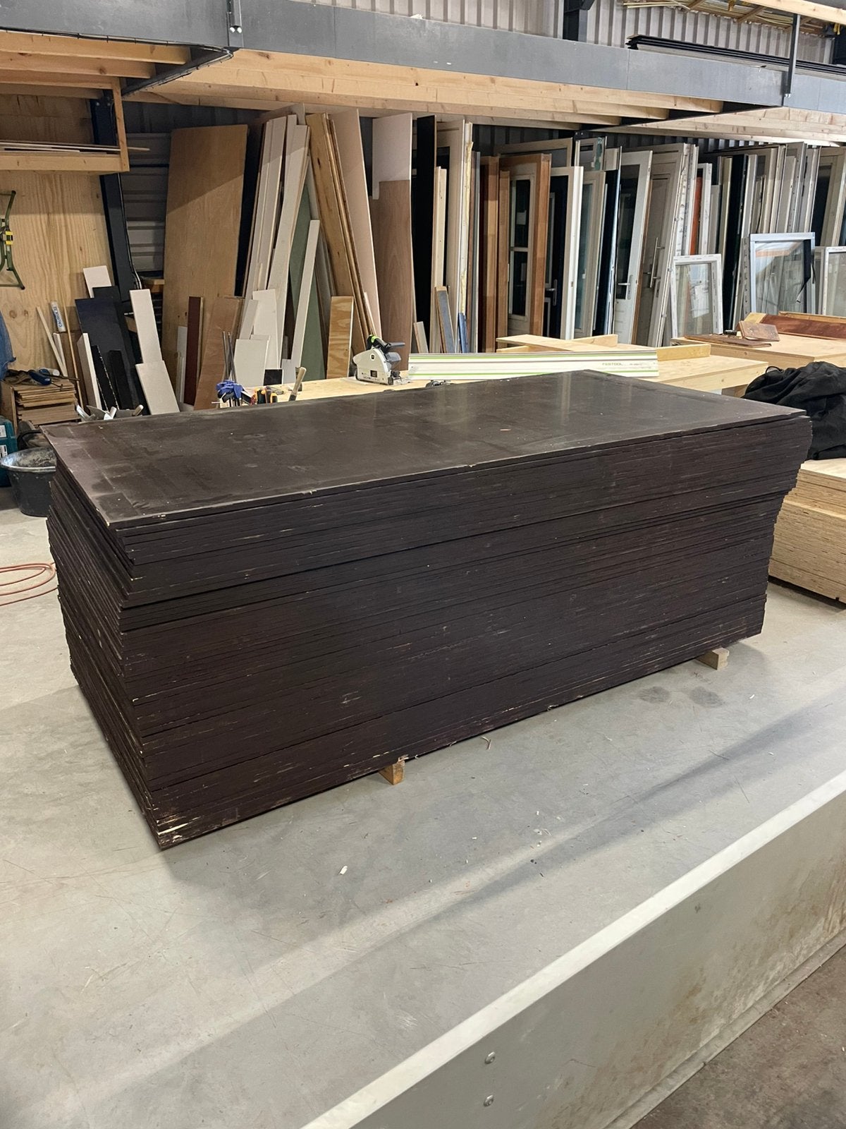 Betonplex platen 18 mm ( de goedkoopste ), Ophalen, Minder dan 3 meter, Zo goed als nieuw, H