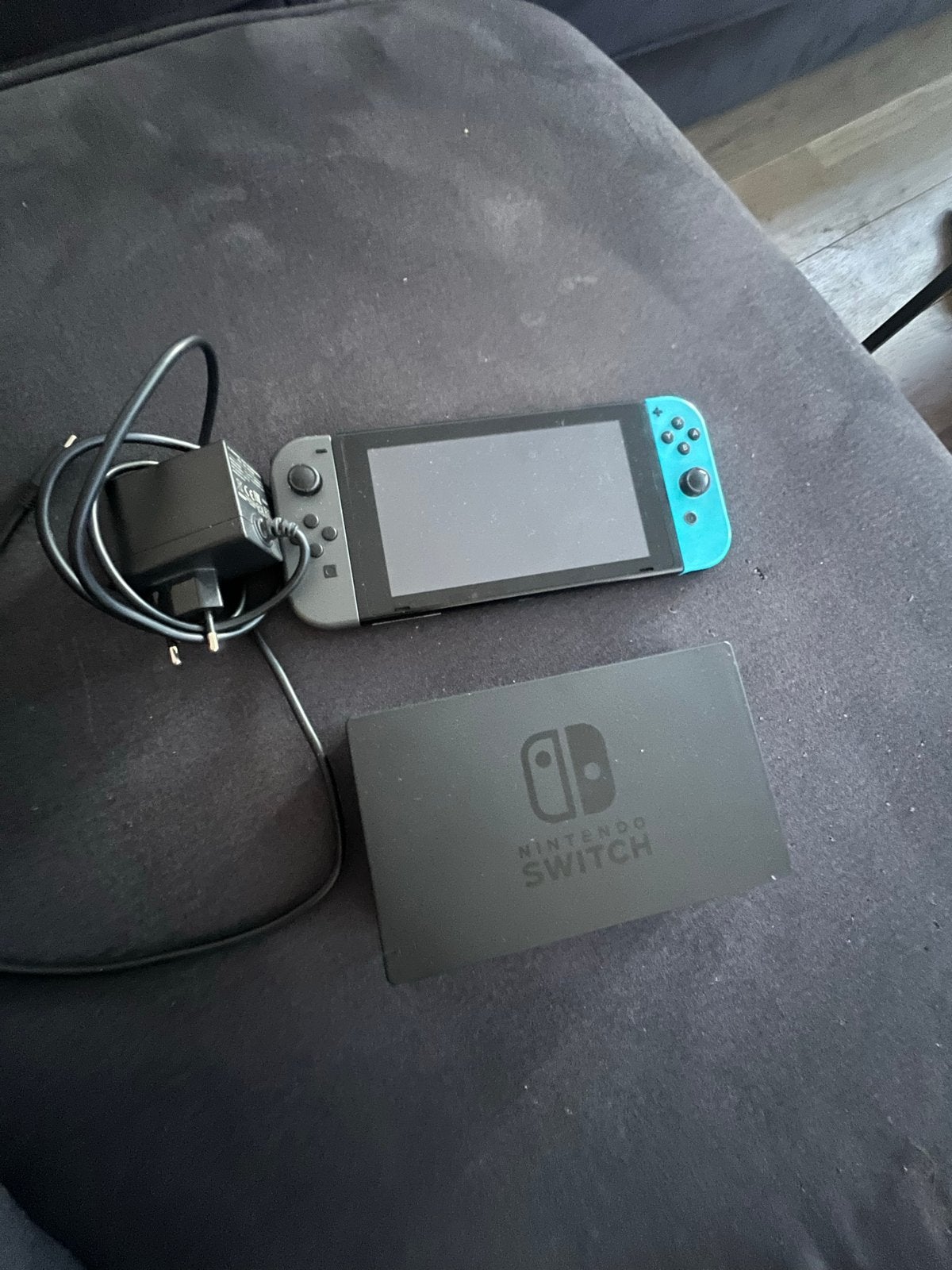 Nintendo Switch Original met Dock en Oplader, Ophalen, Gebruikt, Met 2 controllers, Switch Original
