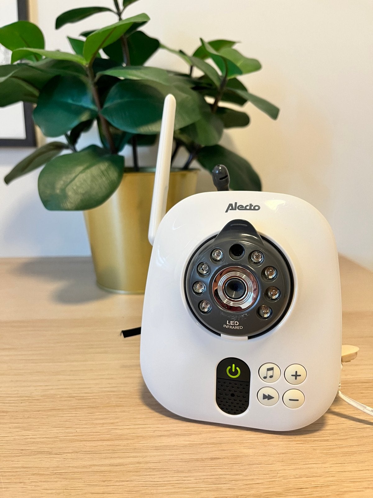 Alecto Babyfoon Extra camera en terugspreekfunctie, Ophalen of Verzenden, Zo goed als nieuw, 100 tot 250 meter, Camera