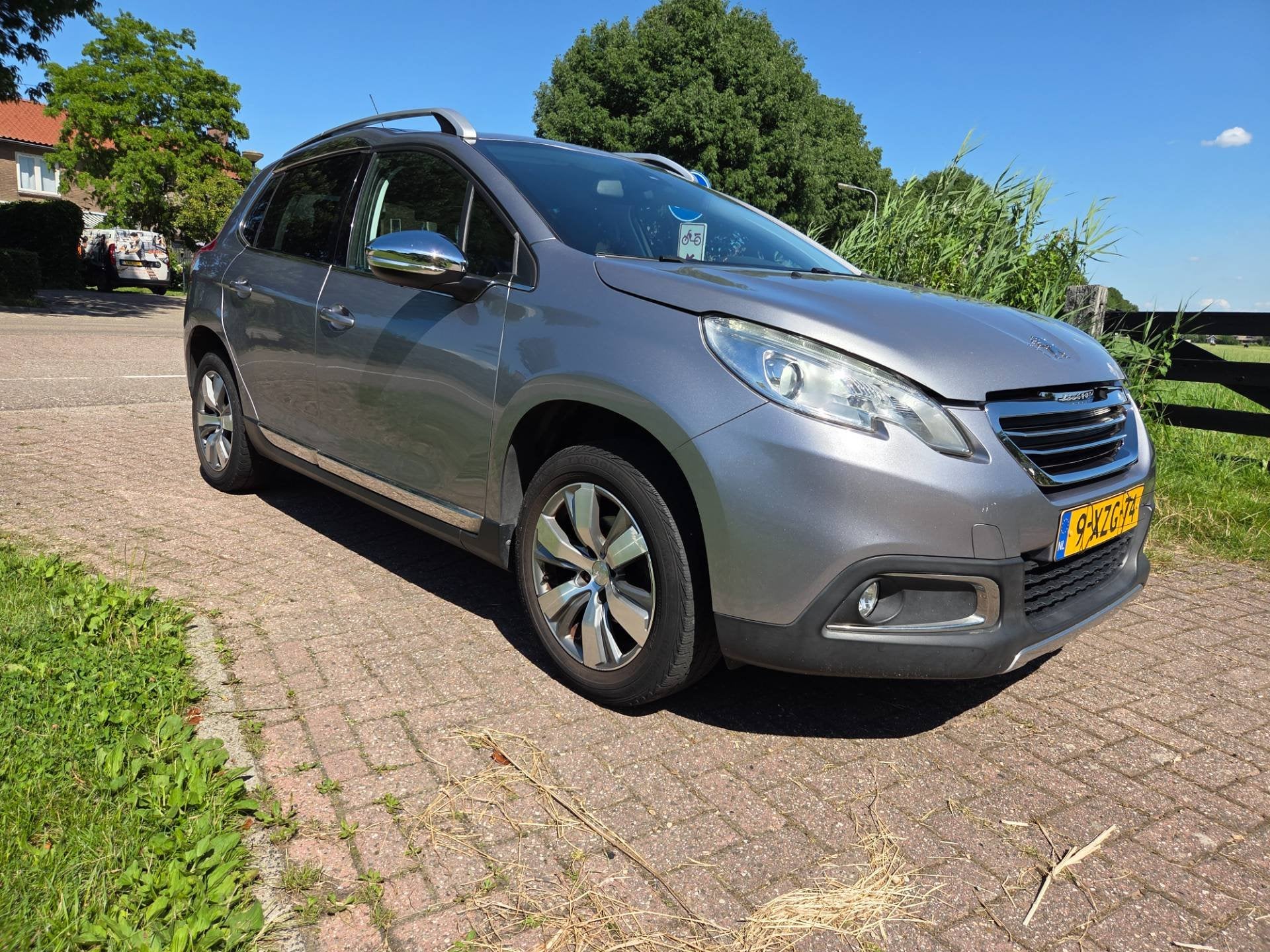 PEUGEOT 2008 1.2 PureTech 82pk Crossway, Euro 5, Stof, 1199 cc, 82 pk