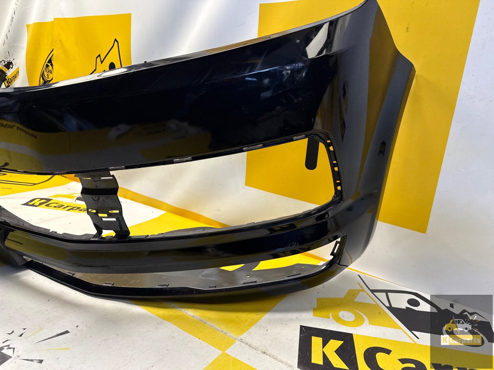 Volkswagen Transporter T6 Voorbumper 7E5807221D origineel, Gebruikt, Volkswagen AG, Bumper, Berliner Ring 2
38440  Wolfsburg, DE