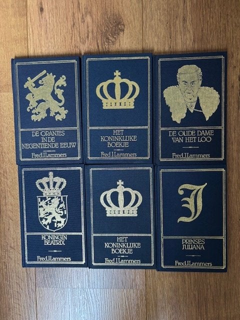 Fred. J. Lammers 4 verschillende boekjes Koninklijk Huis, Verzamelen, Koninklijk Huis en Royalty, Ophalen of Verzenden, Zo goed als nieuw