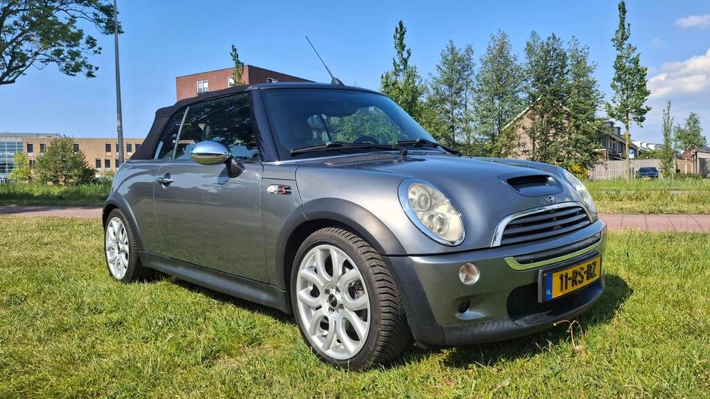 Mini 1.6 16V Cooper S Cabrio 2005 Grijs, Voorwielaandrijving, Zwart, 4 cilinders, Cabriolet