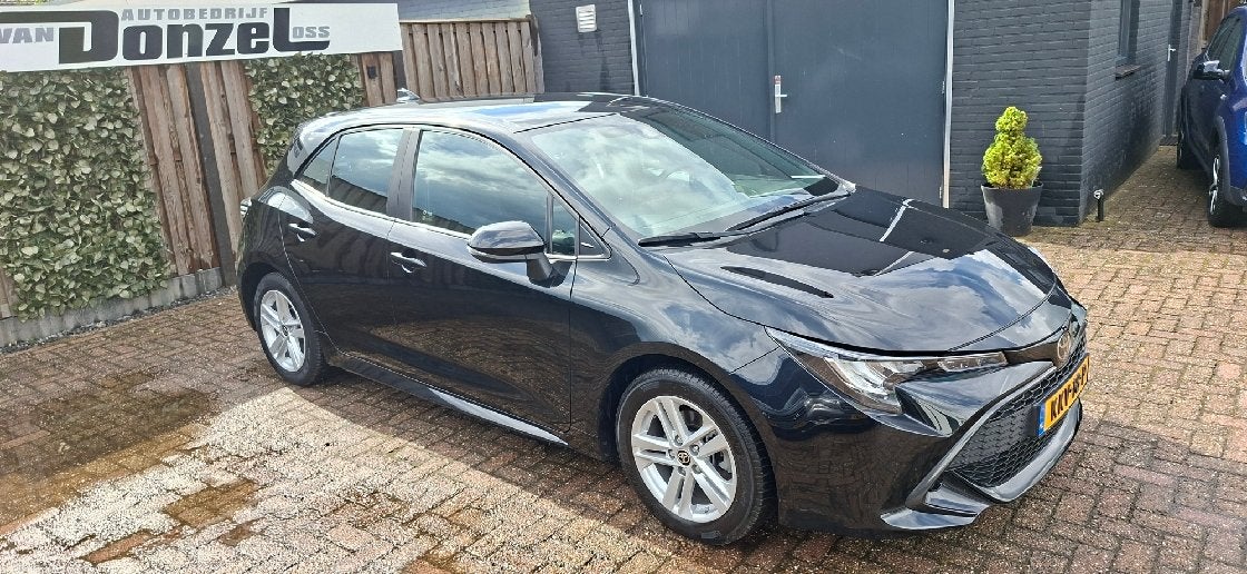 Toyota Corolla 1.2 Turbo Active 58982 km (bj 2020), Voorwielaandrijving, Gebruikt, 4 cilinders, Zwart