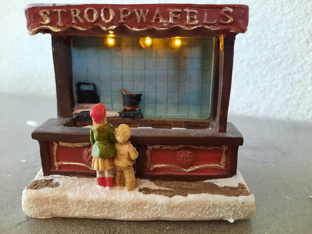 Typisch Hollands – Stroopwafelkraam Kerstdorp Accessoire, Diversen, Ophalen of Verzenden, Gebruikt