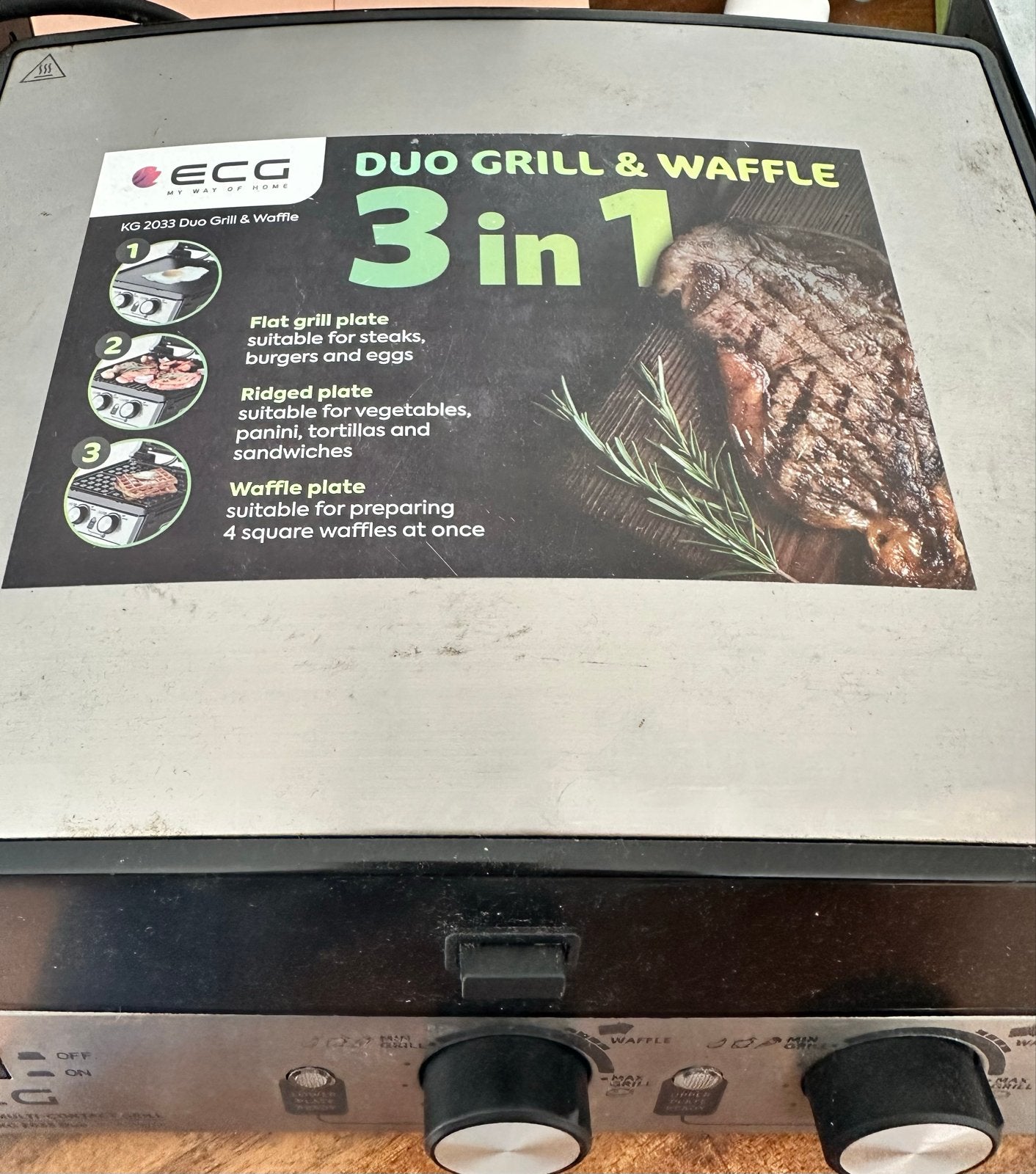 ECG KG 2033 Duo Grill & Waffle 3-in-1 - 2000W, Ophalen of Verzenden, Uitneembare platen, Gebruikt