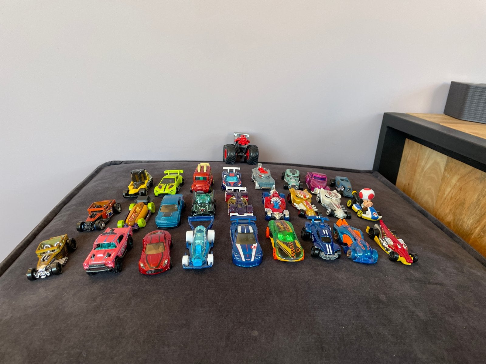 Grote collectie hotwheels auto’s monster truck, Kinderen en Baby's, Ophalen, Gebruikt