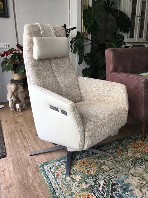 Prominent stoelen, Ophalen, Minder dan 75 cm, Leer, Zo goed als nieuw