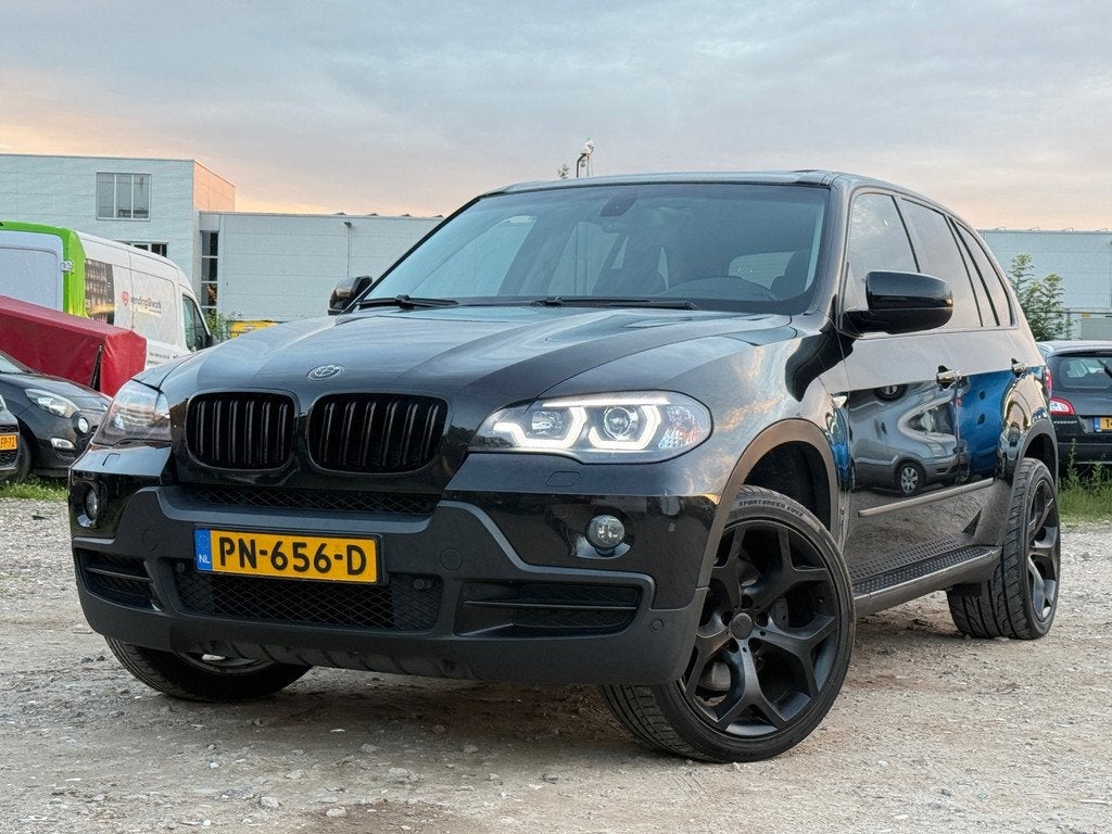BMW X5 XDrive30i Executive/ LED/ VELGEN/ PANO, Gebruikt, X5, Automatische klimaatregeling, 129 €/maand