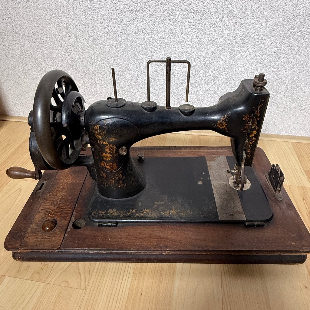 Antieke Naaimachine Veritas, Ophalen