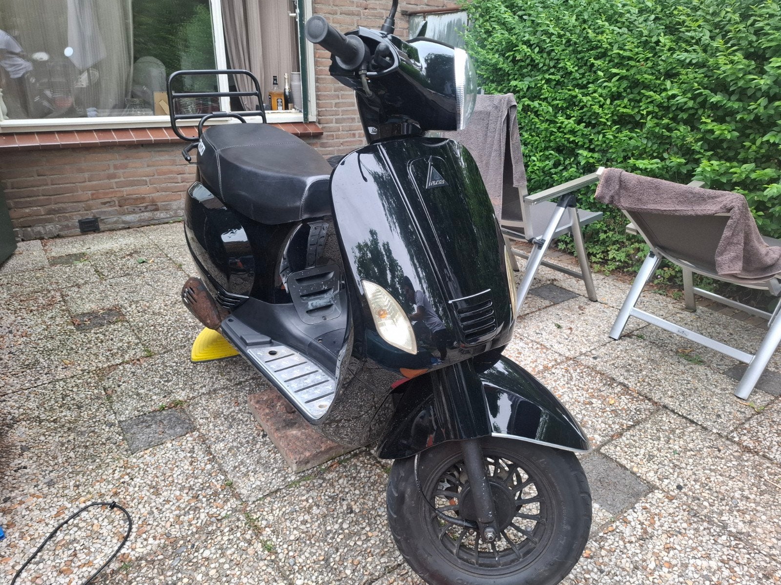 Leuke retro scooter (opknapper) - Vespa-look, Fietsen en Brommers, Ophalen, Gebruikt, Benzine, Overige merken