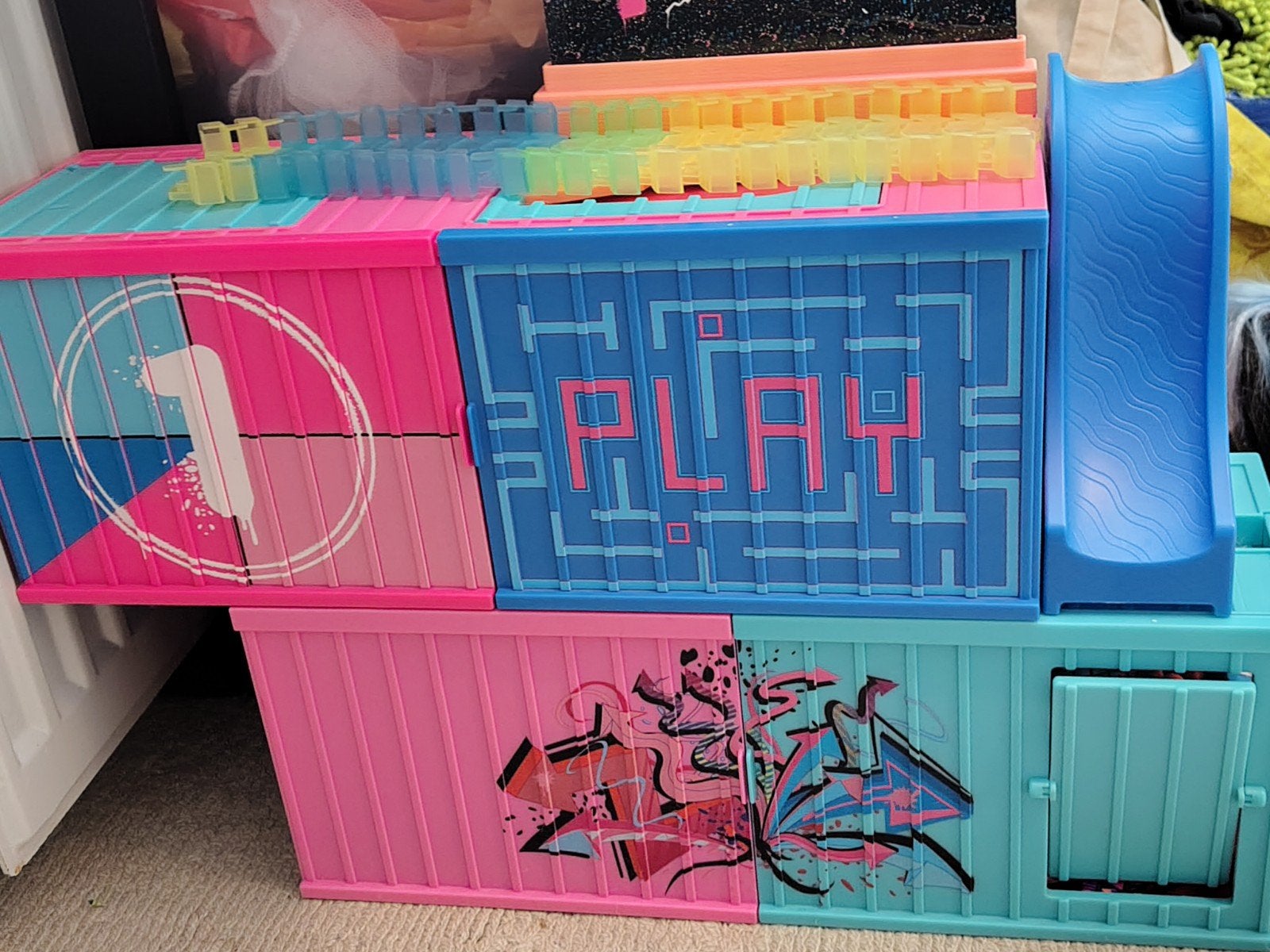 Lol huis met heel veel kleine lol poppen., Kinderen en Baby's, Speelgoed | Poppenhuizen, Ophalen of Verzenden, Gebruikt, Poppenhuis