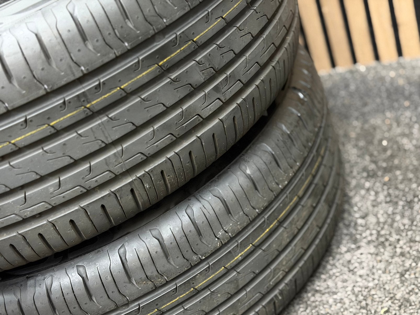 17 inch Dezent KS - Kia Niro e-Soul 5x114.3 ET50 Continental, Ophalen, 215 mm, ., Banden en Velgen