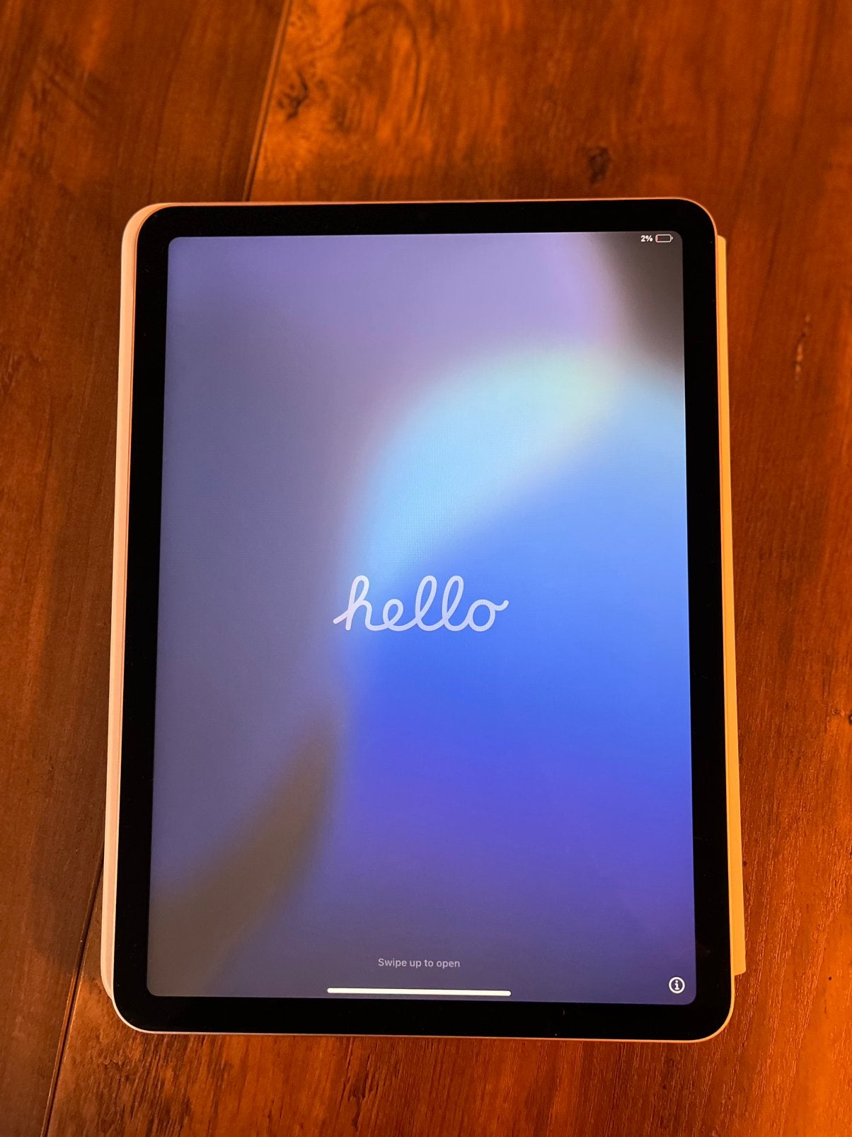 Foto 3 van iPad Air 5 64GB + Apple Pencil + Smart Keyboard + extra hoes