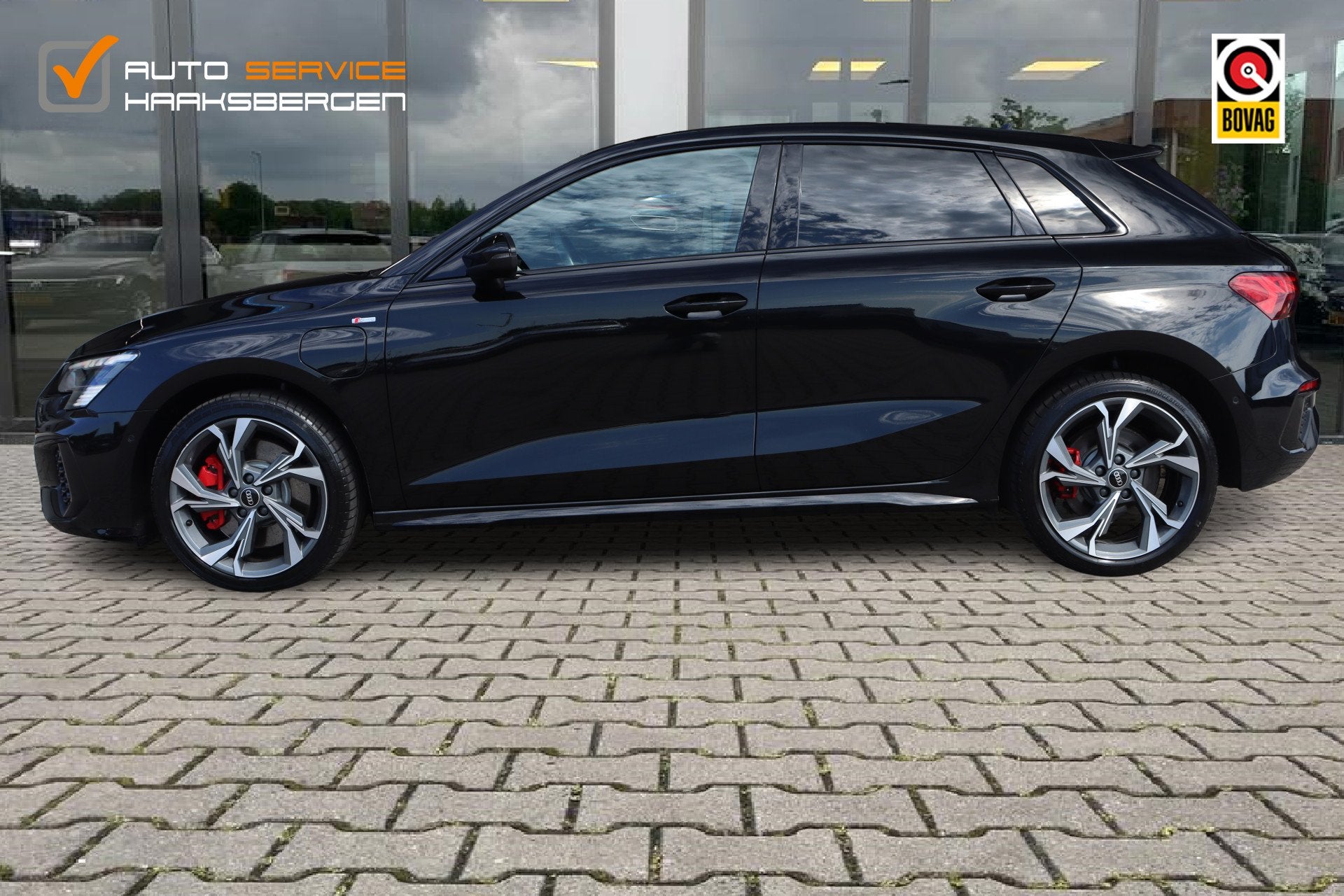 Audi A3 Sportback 45 TFSI e S-Line Competition | RS Stoelen, Gebruikt, Zwart, 4 cilinders, Zwart