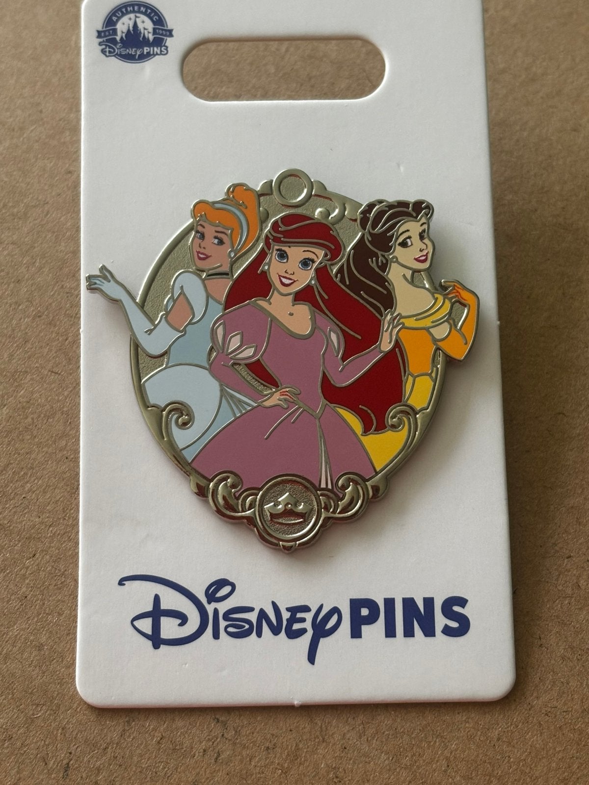 Disney Princess Pin Cinderella Ariel Belle, Ophalen of Verzenden, Overige figuren, Zo goed als nieuw