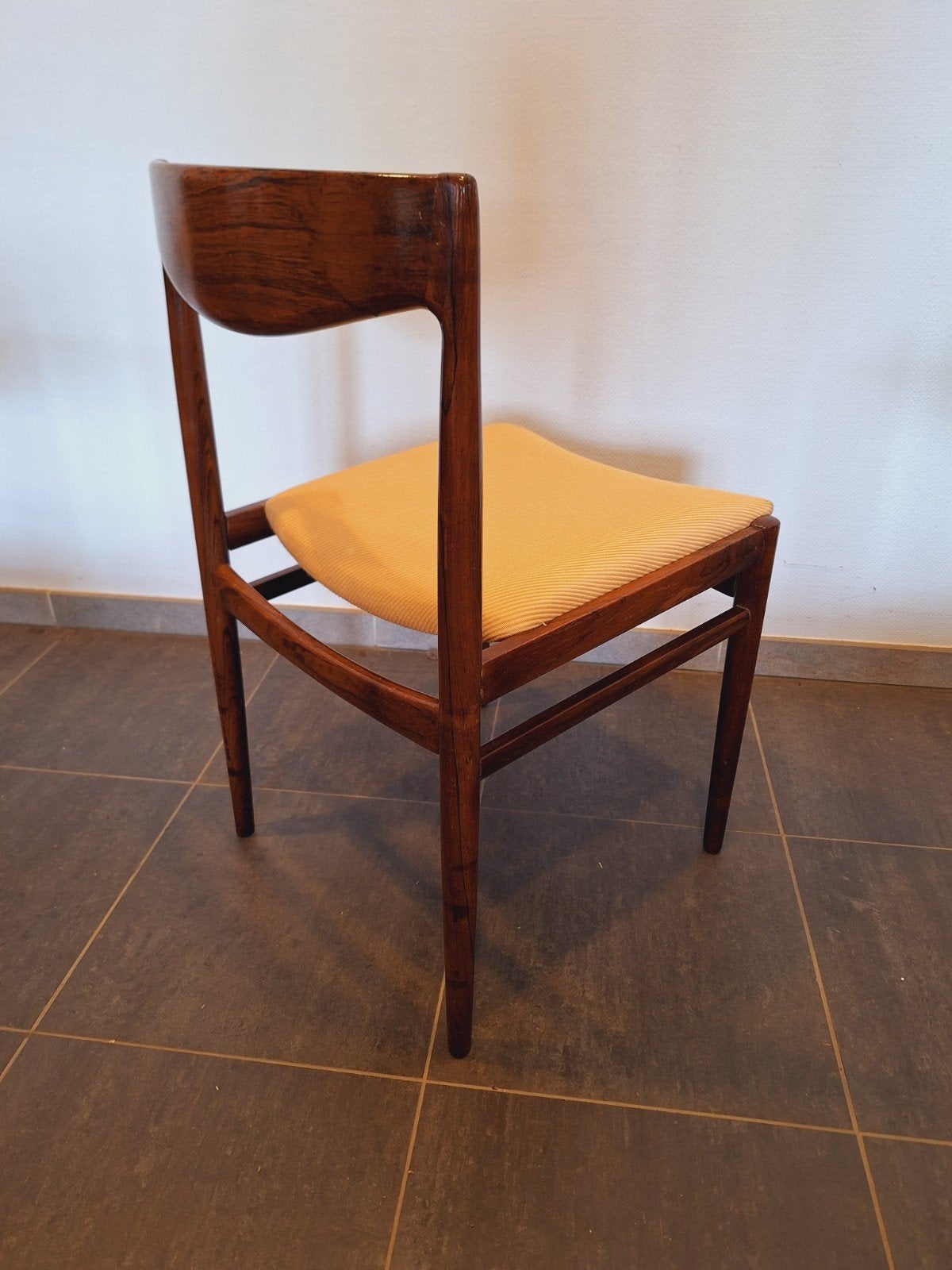 Foto 7 van vintage palissander stoelen midcentury