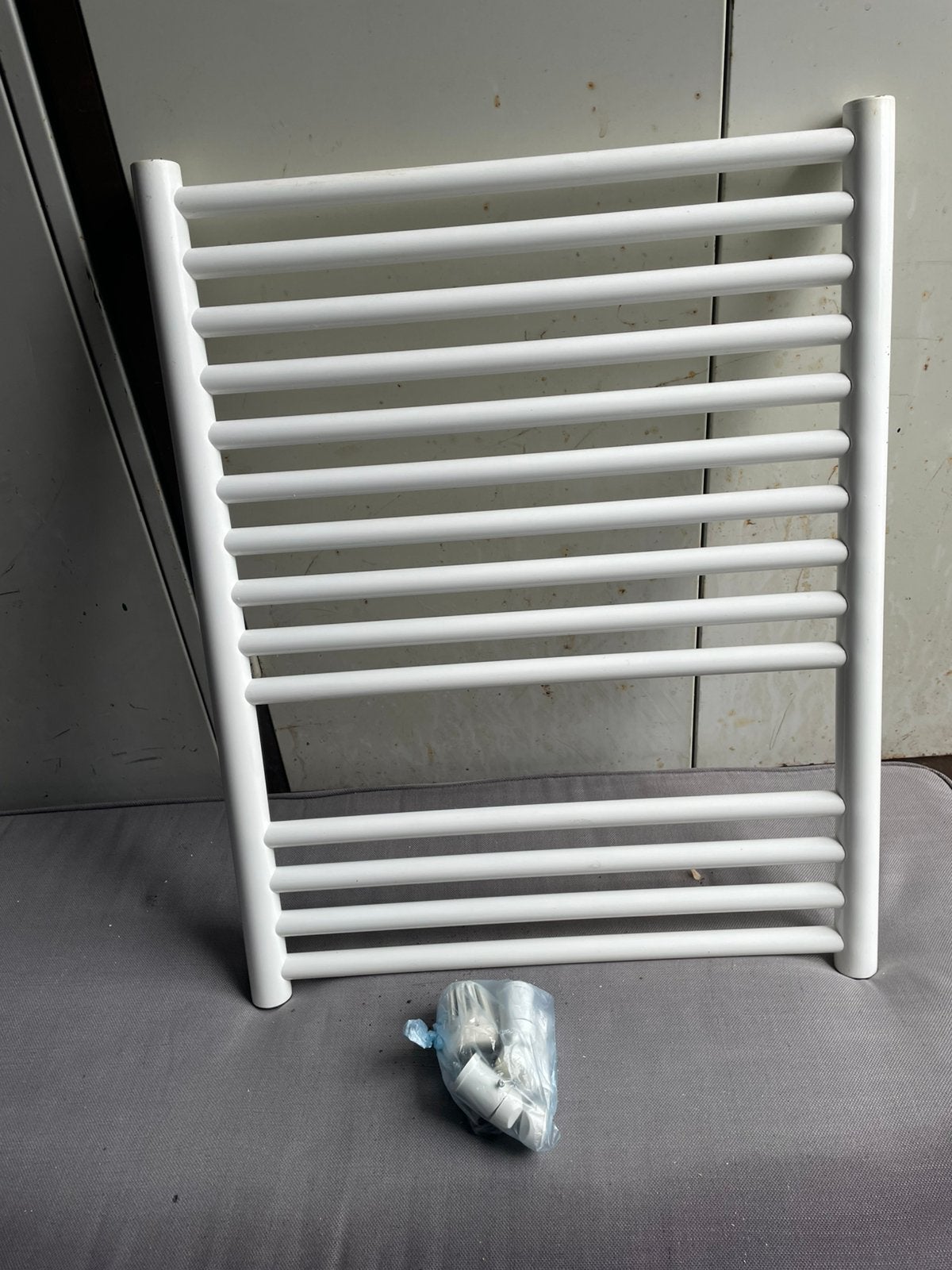 Design radiator, Doe-het-zelf en Verbouw, Verwarming en Radiatoren, Ophalen, 30 tot 80 cm, Gebruikt, Radiator