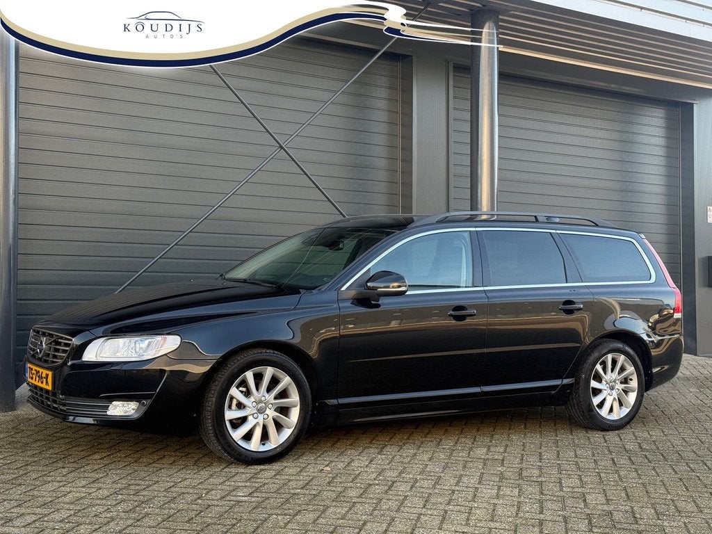 Volvo V70 2.0 T4 Dynamic Edition, Stoel/Stuur verwarming, Af, Auto's, Volvo, Stoelverwarming, Gebruikt, 1969 cc, Leder en Stof