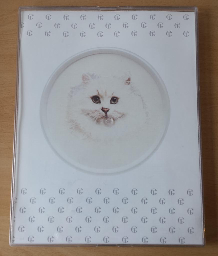 Witte Kat Pakket - Thea Gouverneur, Nieuw, Ophalen of Verzenden, Thea Gouverneur, Handborduren