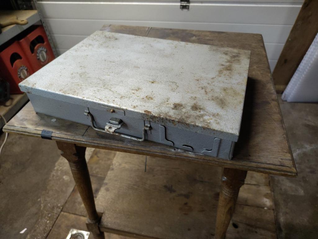 Metalen opbergbak 335x240x55mm - Handige opberger, Gebruikt, Minder dan 50 cm, Ophalen of Verzenden, Minder dan 40 cm