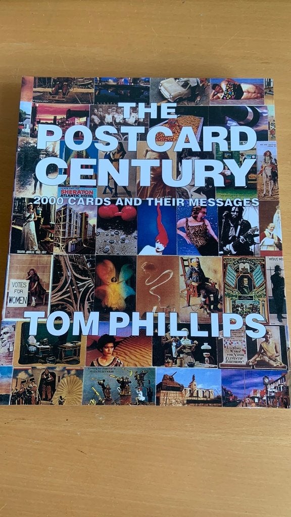 The postcard century - 2000 cards and their messages, Ophalen of Verzenden, Zo goed als nieuw, Europa