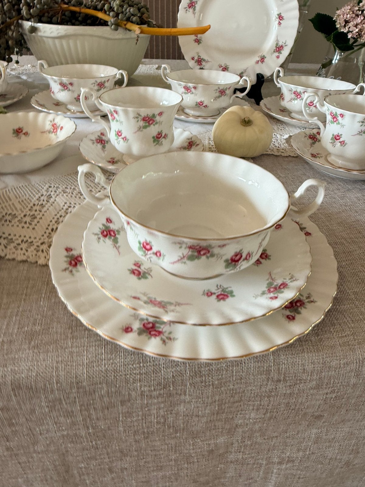 Richmond Rose Time puntgaaf antiek porseleinen servies 10 ps, Ophalen